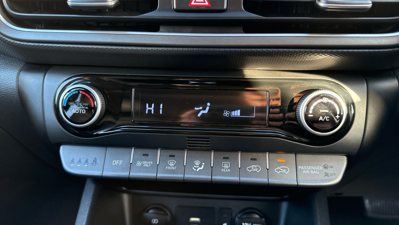 Hyundai Kona 1.6 GDi Hybrid Ultimate 5dr DCT Hybrid Hatchback